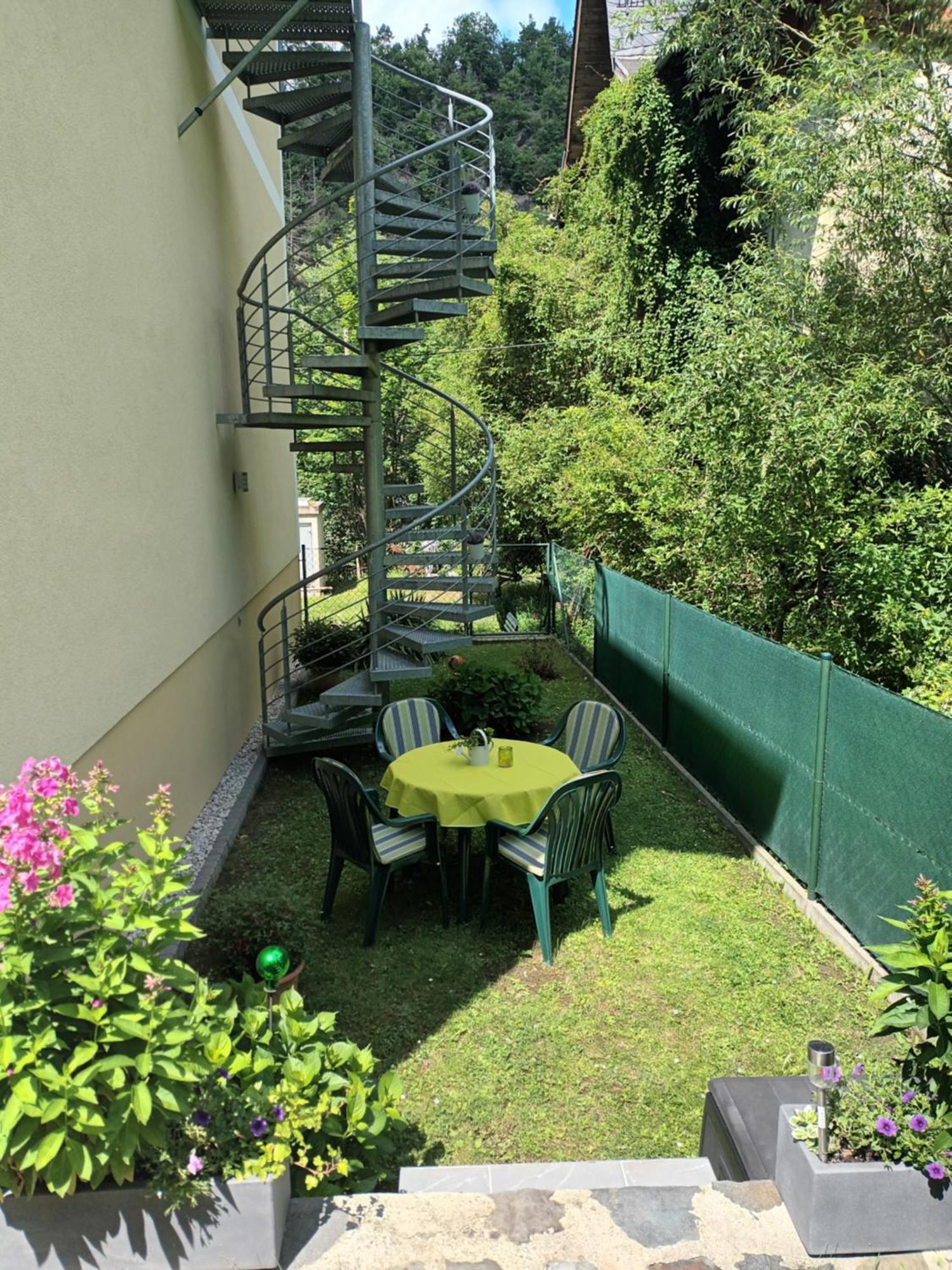Apartment Leucht ซีเกนรึค ภายนอก รูปภาพ